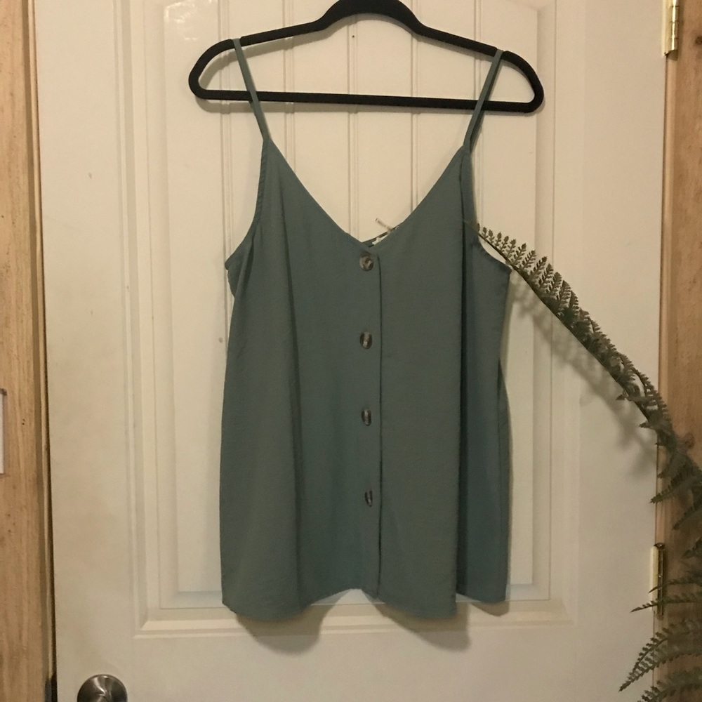 Sage button up